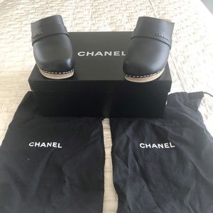 Clogs CHANEL Logo Mules Size: 6.5.